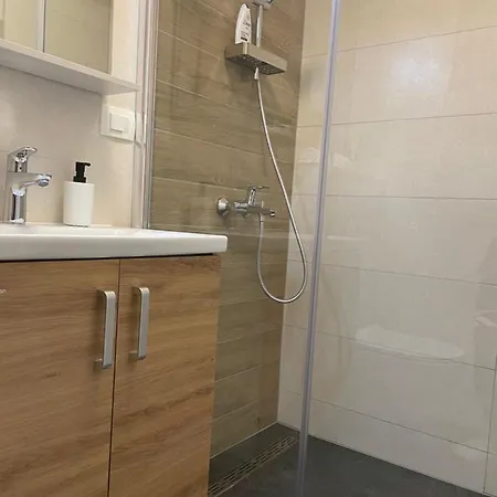 Ena Diva ザオストログ